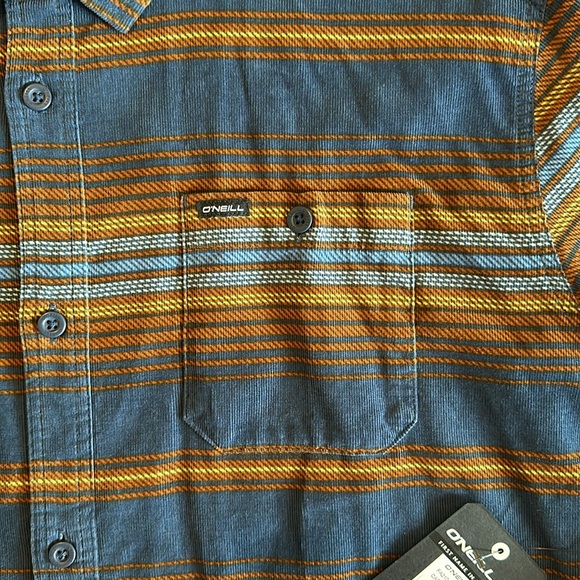 NWT O’Neill Men’s button down shirt - XXL - Picture 4 of 5